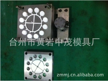 一出十二马达盖自动脱瓶盖模具